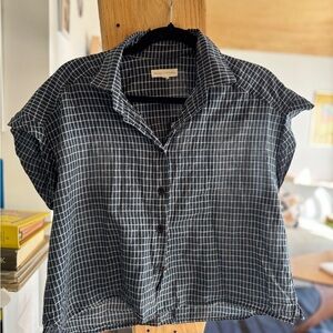Black and White Checkered Button-Up Shirt (M)